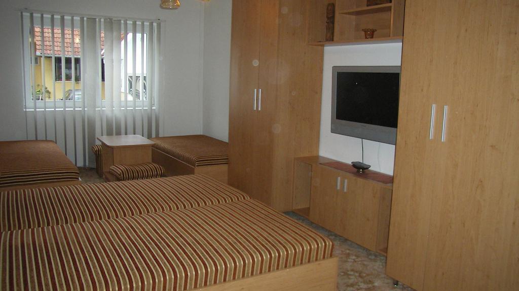 Palma Apartmanhaz Гаркань Екстер'єр фото